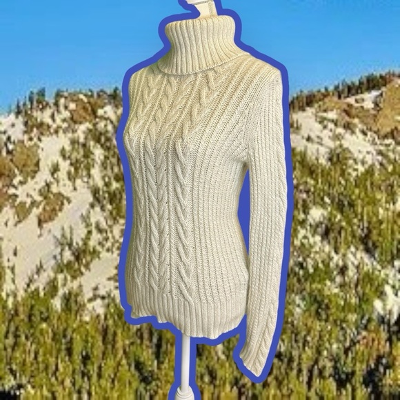 Eddie Bauer Vintage Cream & Silver Metallic Cable Knit Angora-Blend Sweater Sz S - Picture 4 of 11